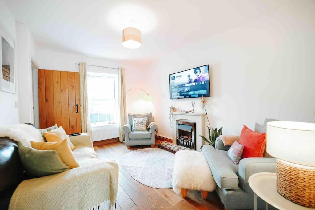 13 Tabernacle Str - Bear Holiday Homes Aberaeron Eksteriør billede